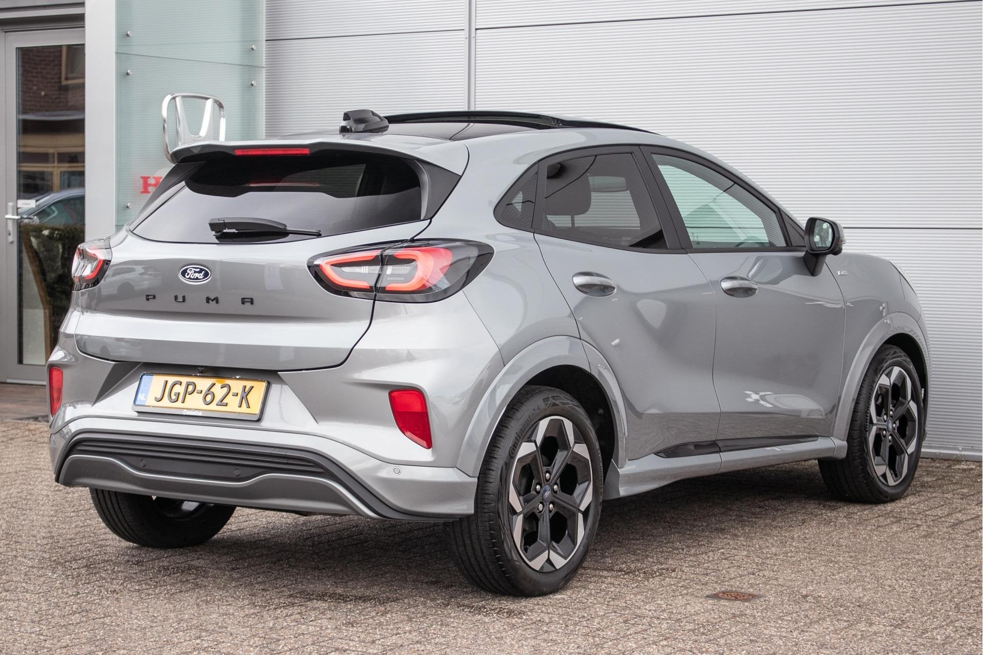Ford Puma 1.0 EcoBoost Hybrid ST-Line X | B&O | Schuif/pano, Zwart, 1226 kg, Leder en Stof, Bedrijf