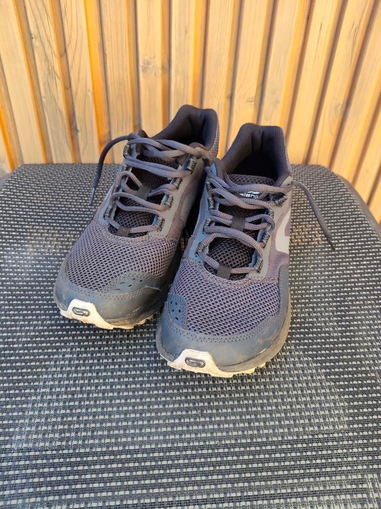 Hardloopschoenen maat 41 - Kalenji, Sport en Fitness, Loopsport en Atletiek, Overige merken, Gebruikt, Hardloopschoenen, Ophalen of Verzenden