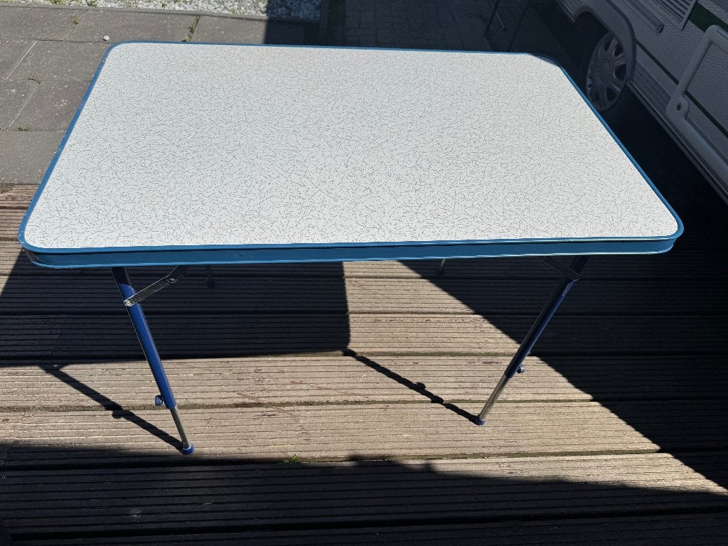 Inklapbare campingtafel met verstelbare poten, Ophalen, Zo goed als nieuw, Campingtafel