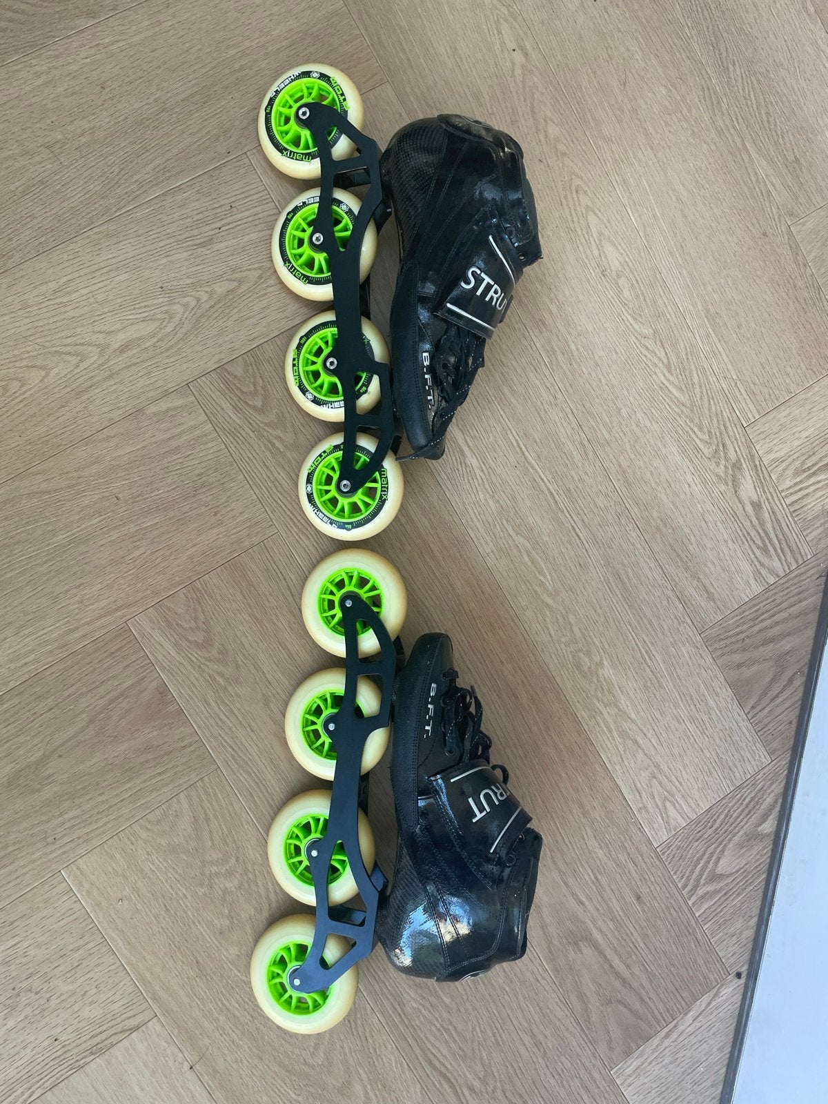 Skeelers luigino strut met thermoplastische schoenen, Sport en Fitness, Skeelers, Gebruikt, Inline skates 5 wielen, Dames, Ophalen