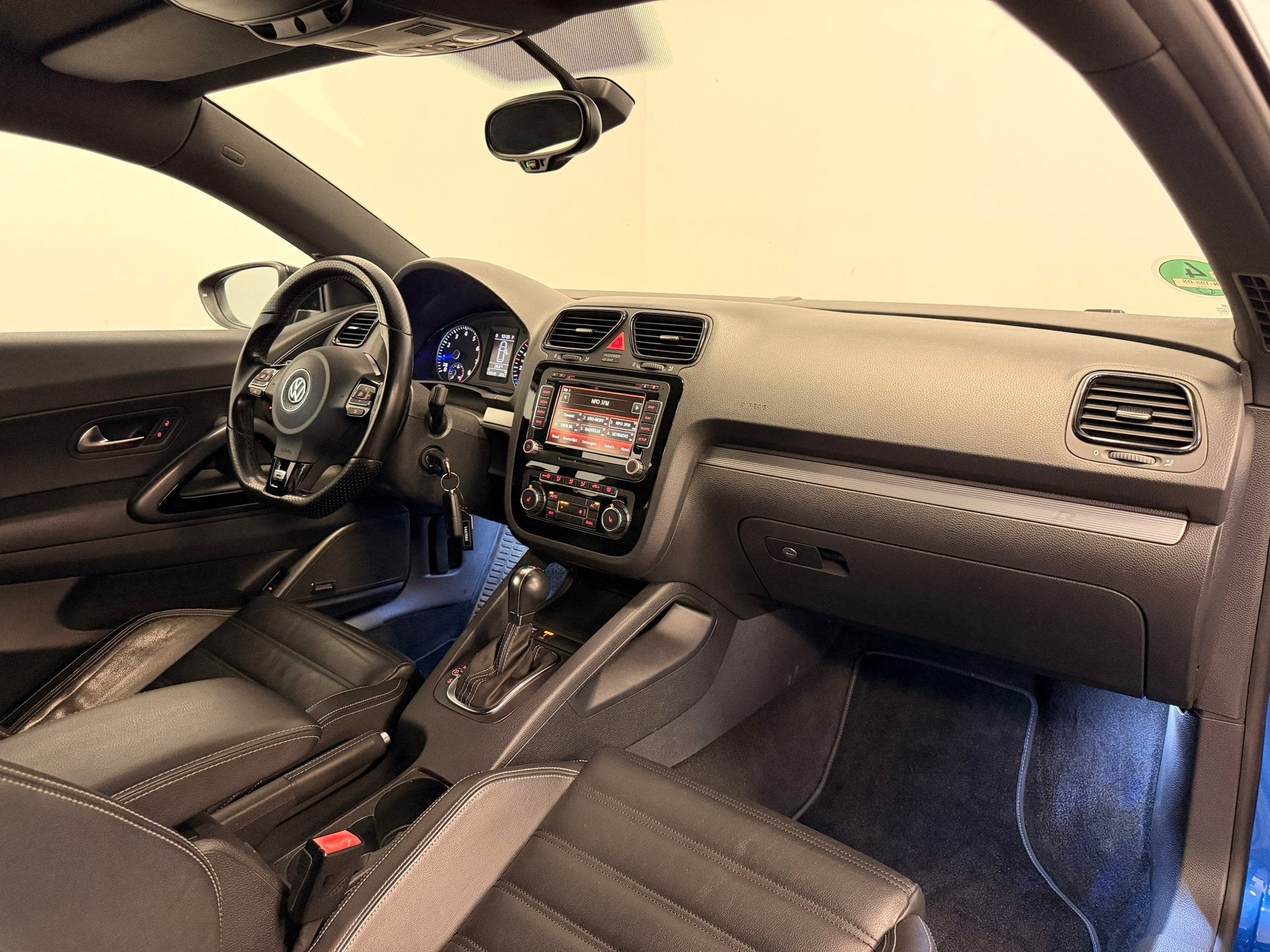 Volkswagen SCIROCCO 2.0 TSI R 341PK DSG | Leder | uniek onde, Auto's, Volkswagen, Euro 5, Gebruikt, Zwart, 1984 cc