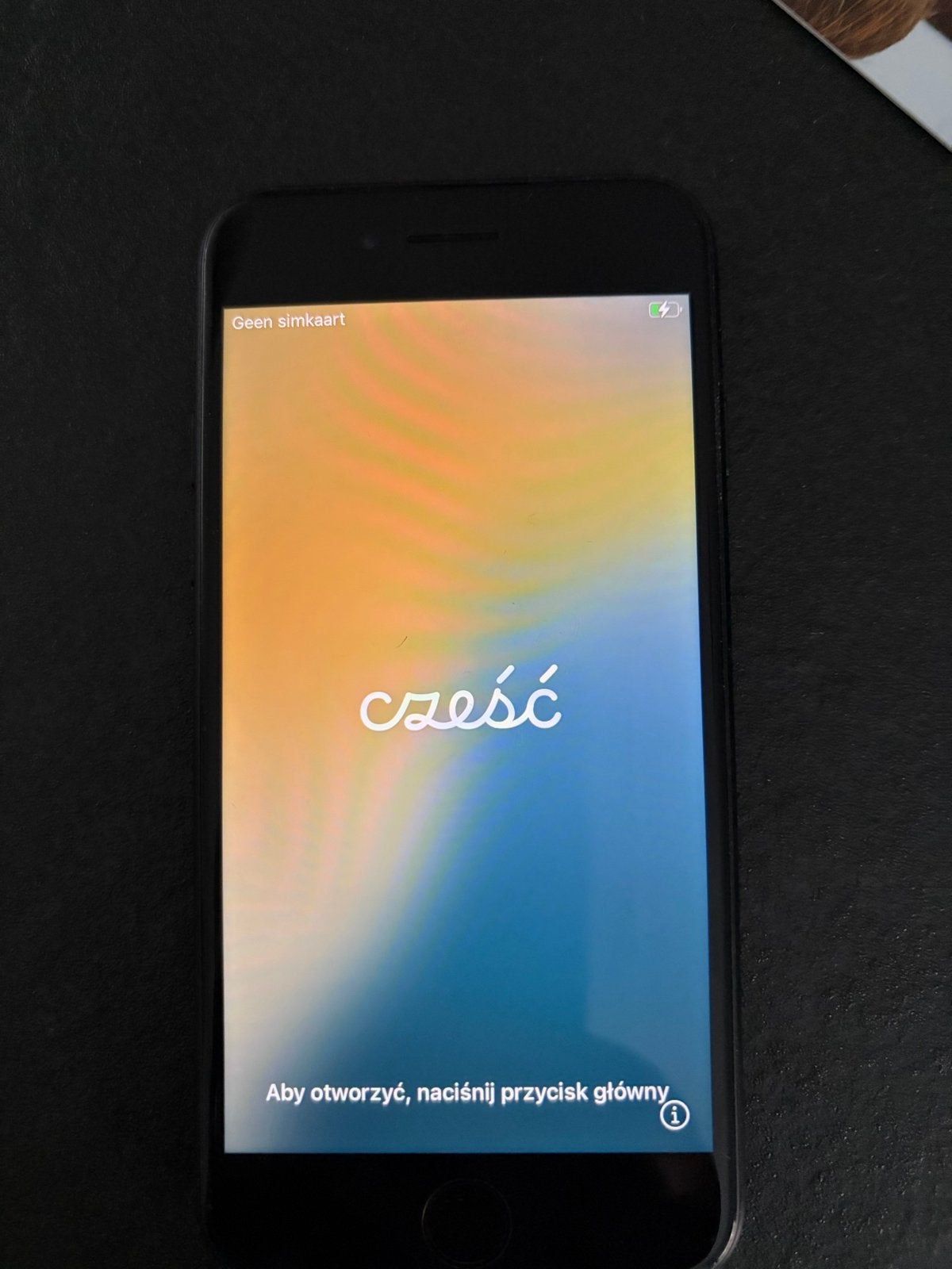 iPhone SE (2020) Zwart - Zo goed als nieuw met laadkabel, Zwart, Ophalen of Verzenden, Zo goed als nieuw, 64 GB