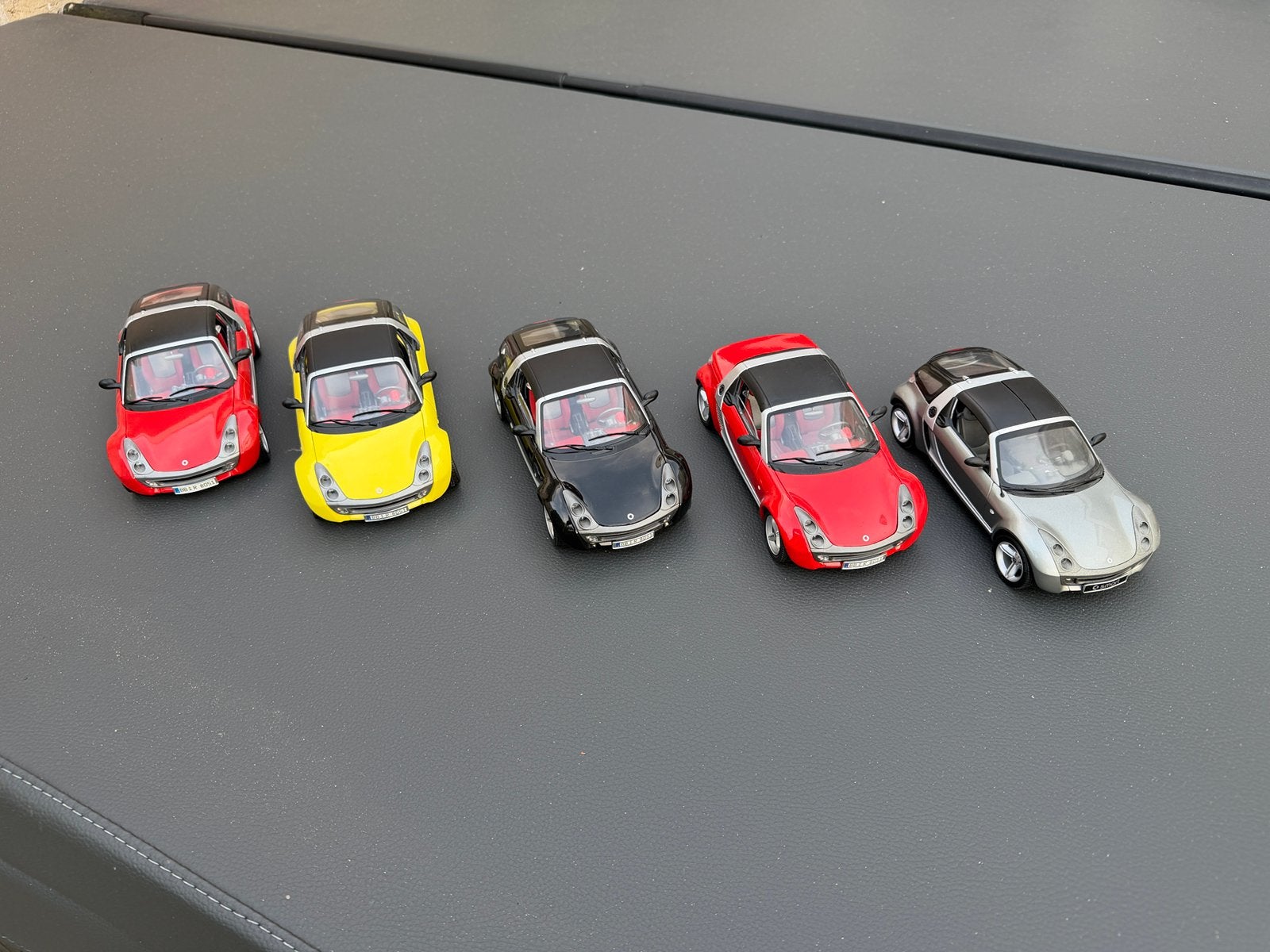 Smart Roadster 1:18, Ophalen of Verzenden, Zo goed als nieuw