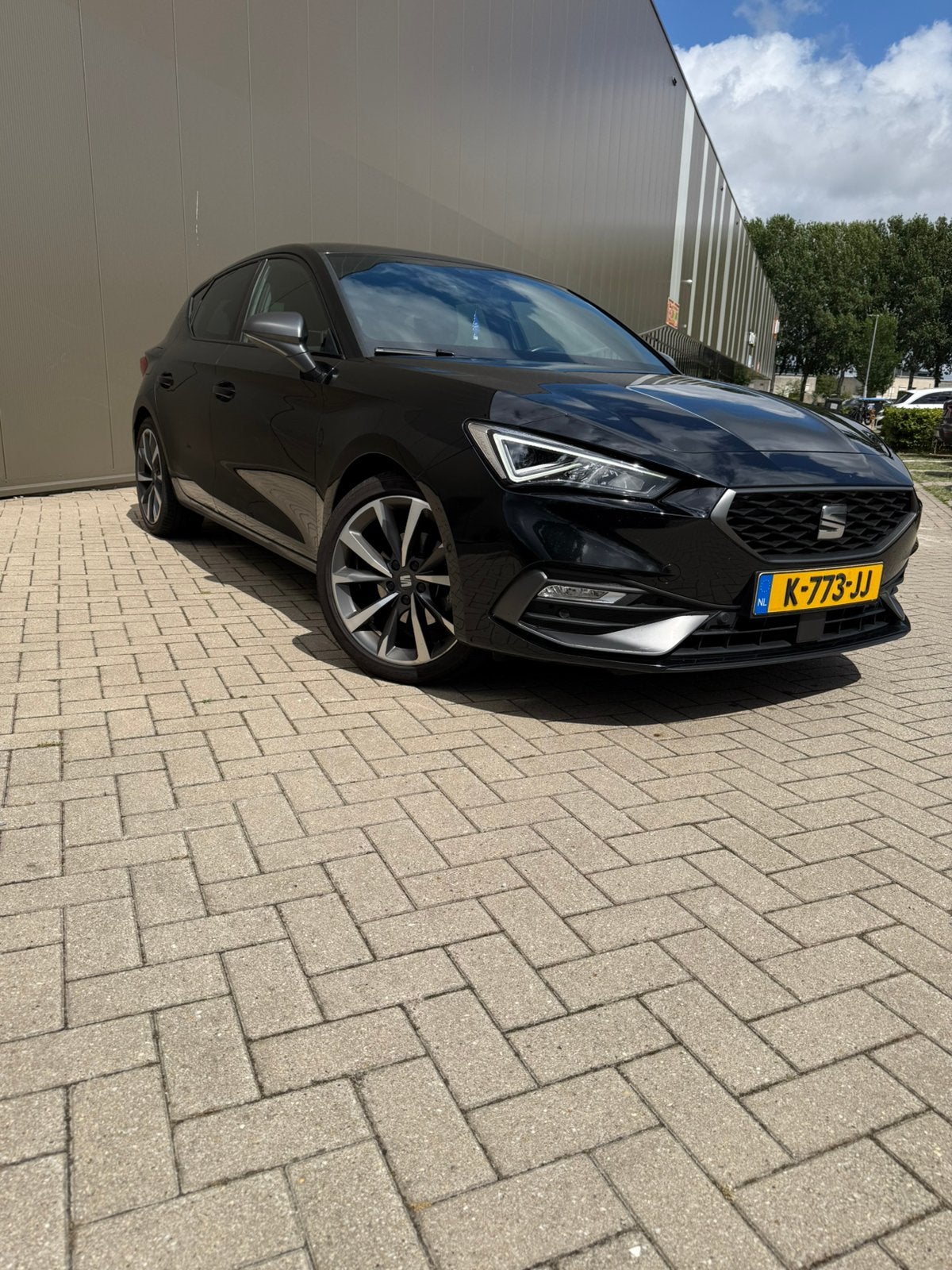 Seat Leon 1.5 Etsi 150pk Dsg-7 2021 Zwart NAP, Auto's, Seat, 1498 cc, 4 cilinders, Leder en Stof, Zwart