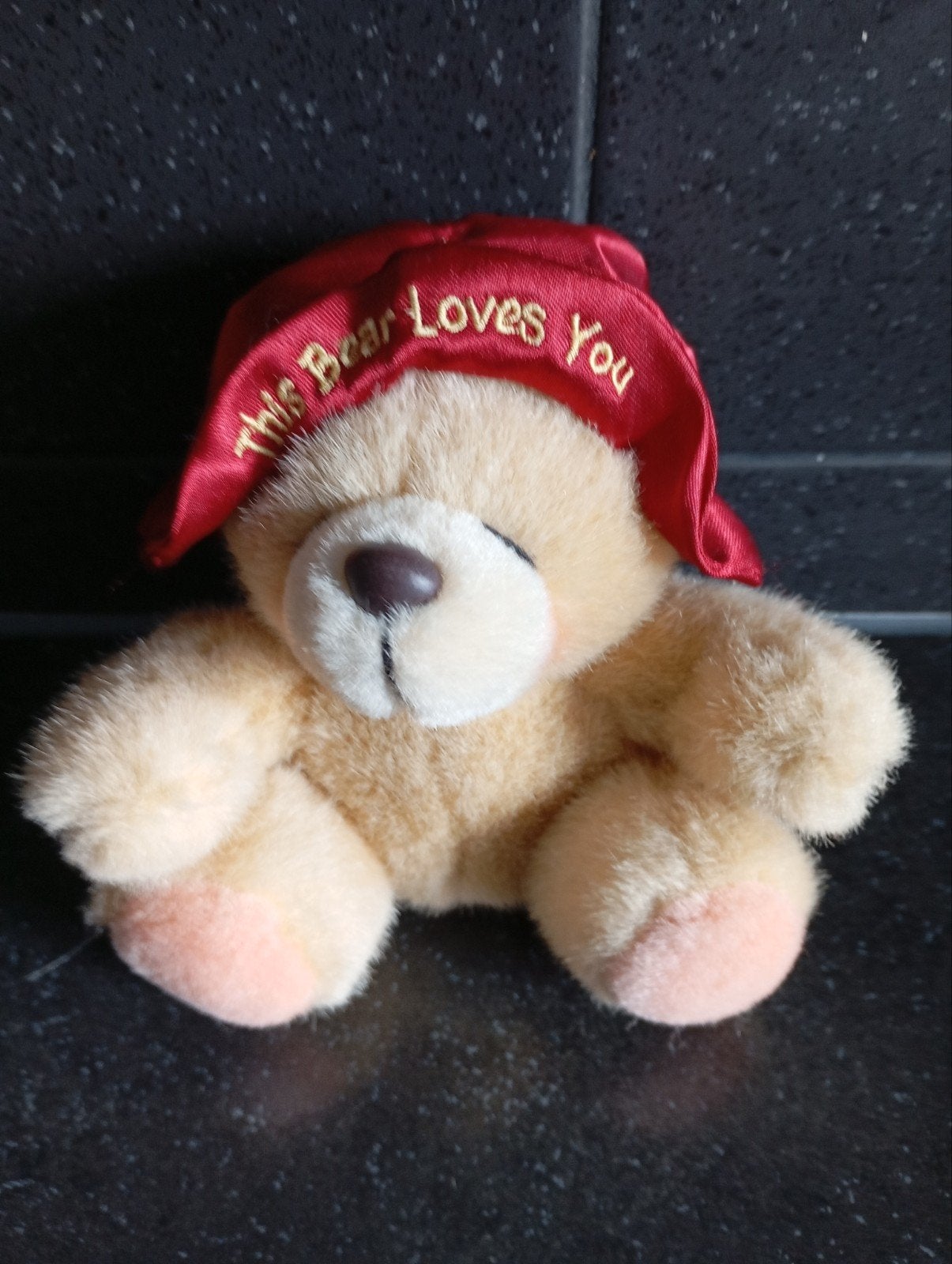 VINTAGE FOREVER FRIENDS BEER MET PET  NU 10€ ZIE FOTO,S., Verzamelen, Ophalen of Verzenden, Stoffen beer, Forever Friends