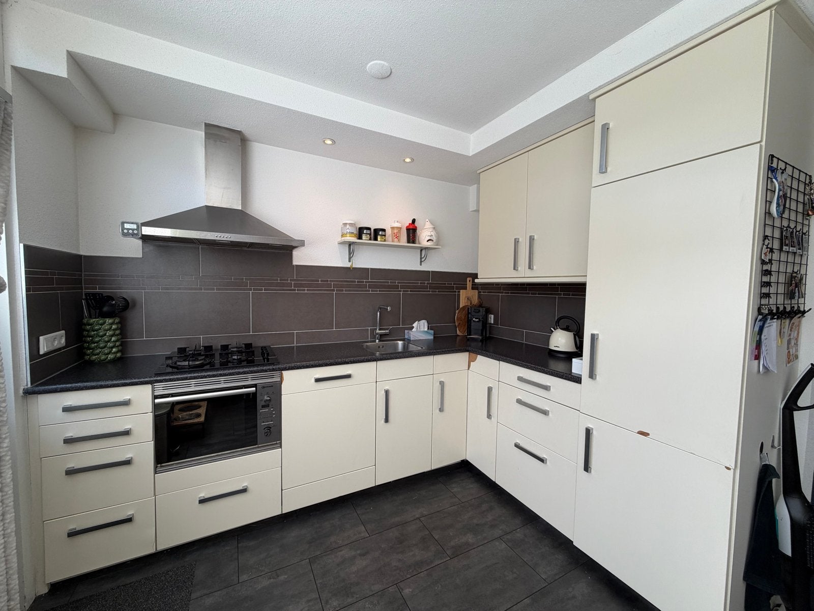 Complete keuken met beschadigingen, Ophalen, Gebruikt, Porselein, Overige stijlen