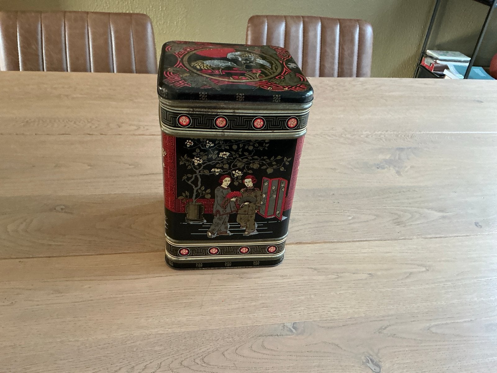 Vintage Chinese Theebus met Kraanvogels en Figuren 25/16cm., Ophalen of Verzenden