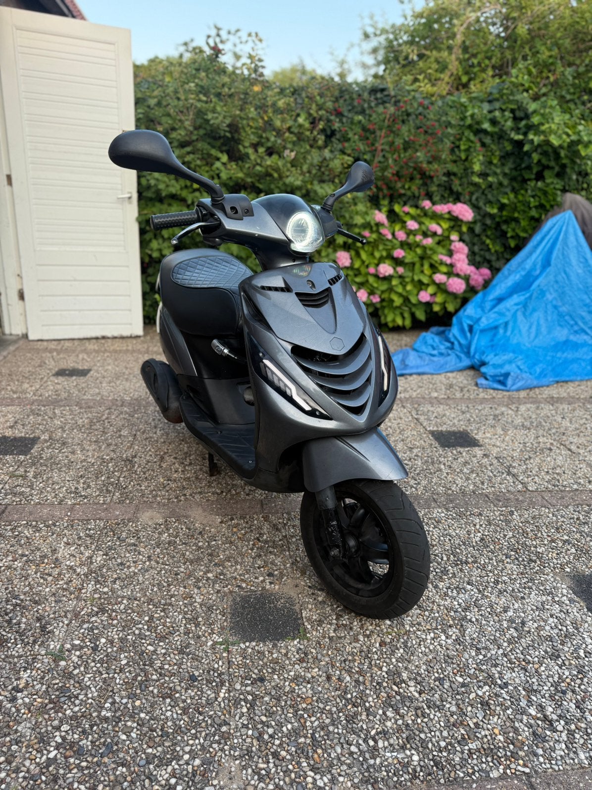 Piaggio Zip 80cc, Ophalen, Zo goed als nieuw, Benzine, Zip