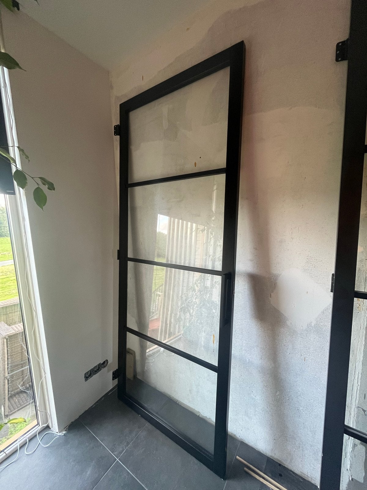 Zwarte houten binnendeur met glas - Industriële look, Ophalen, Gebruikt, 80 tot 100 cm, 215 cm of meer