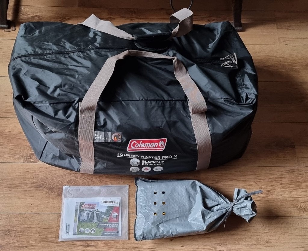 Bustent Coleman journeymaster pro m, Ophalen, Zo goed als nieuw, Tot en met 2