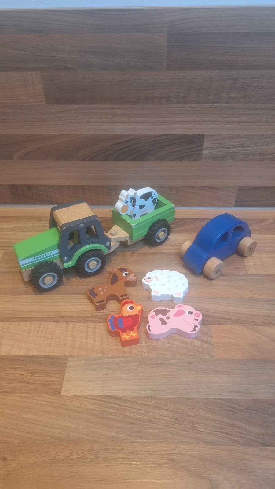 Houten speelgoed: tractor, auto en boerderijdieren, Kinderen en Baby's, Ophalen of Verzenden, Gebruikt, Overige typen