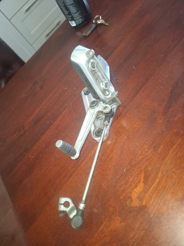 Suzuki GSX1400 linker driver step, Motoren, Onderdelen | Suzuki, Ophalen of Verzenden, Gebruikt