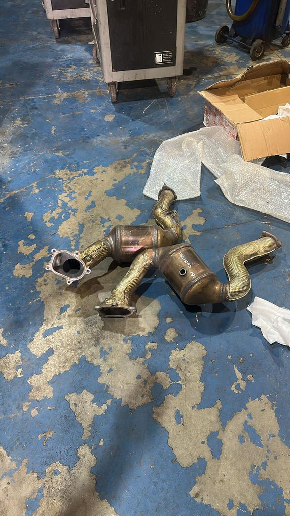 AUDI RS6 C7 2013-2018 originele katalysator/downpipes + cats, Ophalen of Verzenden, Gebruikt, Audi