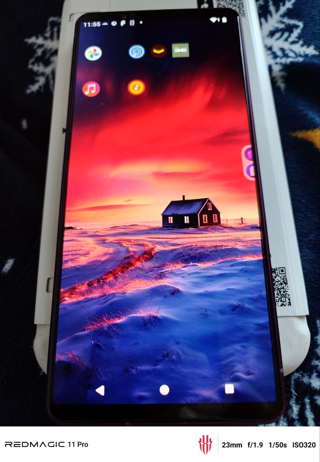 nieuwe Sony Xperia 1v ll in doos met case, Ophalen of Verzenden, Nieuw, Paars, Overige modellen