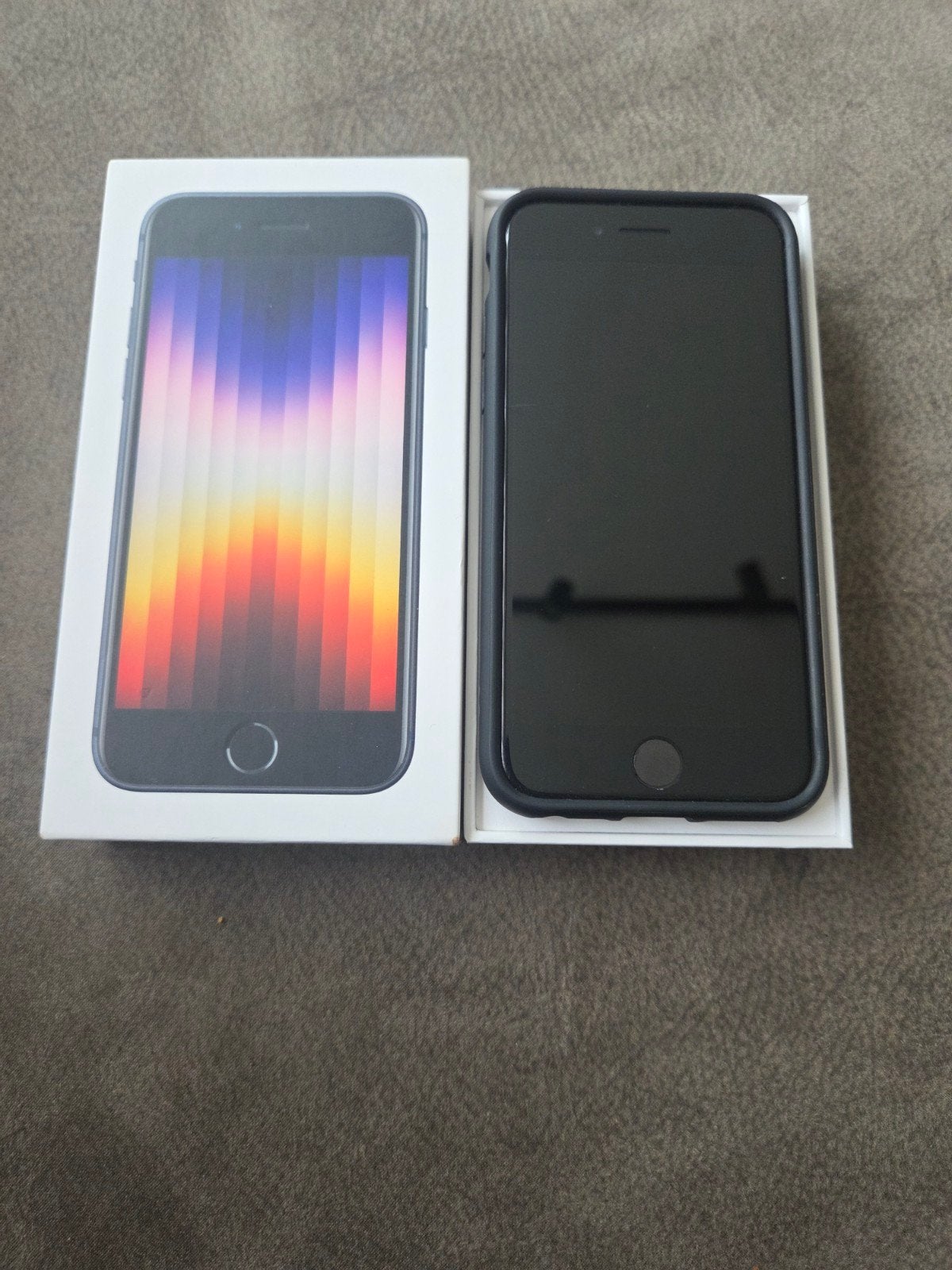 Iphone SE model 2022 64gb midnight, 97 %, Zwart, Ophalen of Verzenden, Zo goed als nieuw