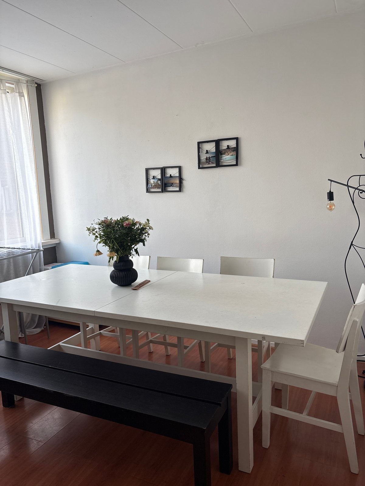 GRATIS Uitschuifbare 8 persoonstafel met 4 stoelen en bankje, Huis en Inrichting, Ophalen, Gebruikt, 50 tot 100 cm, 150 tot 200 cm
