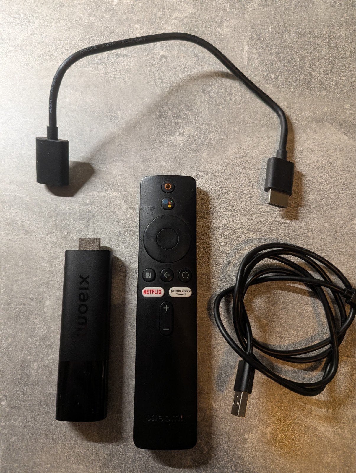 Xiaomi Mi TV Stick 4K - Smart TV-ervaring in zakformaat, Ophalen of Verzenden, Zo goed als nieuw, HDMI, Minder dan 500 GB