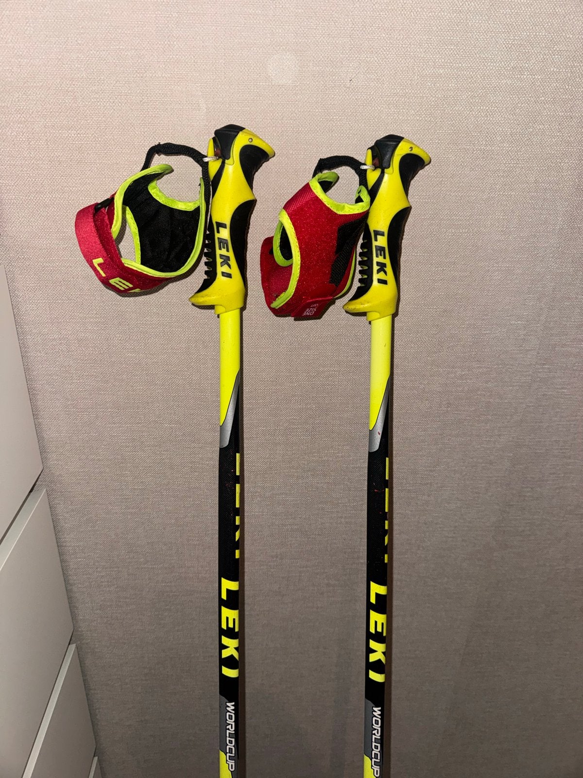 Leki Worldcup Skistokken met Nieuwe Frame Strap Trigger S, Ophalen, Gebruikt, Stokken, 100 tot 140 cm