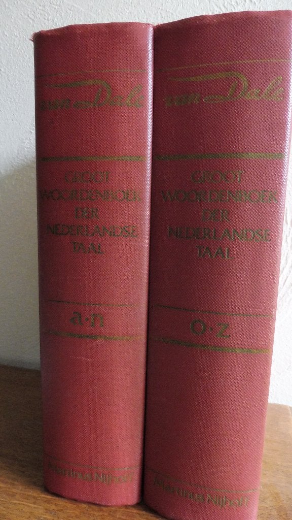 Van Dale groot woordenboek der Nederlandse taal, Gelezen, Van Dale, Nederlands, Ophalen of Verzenden