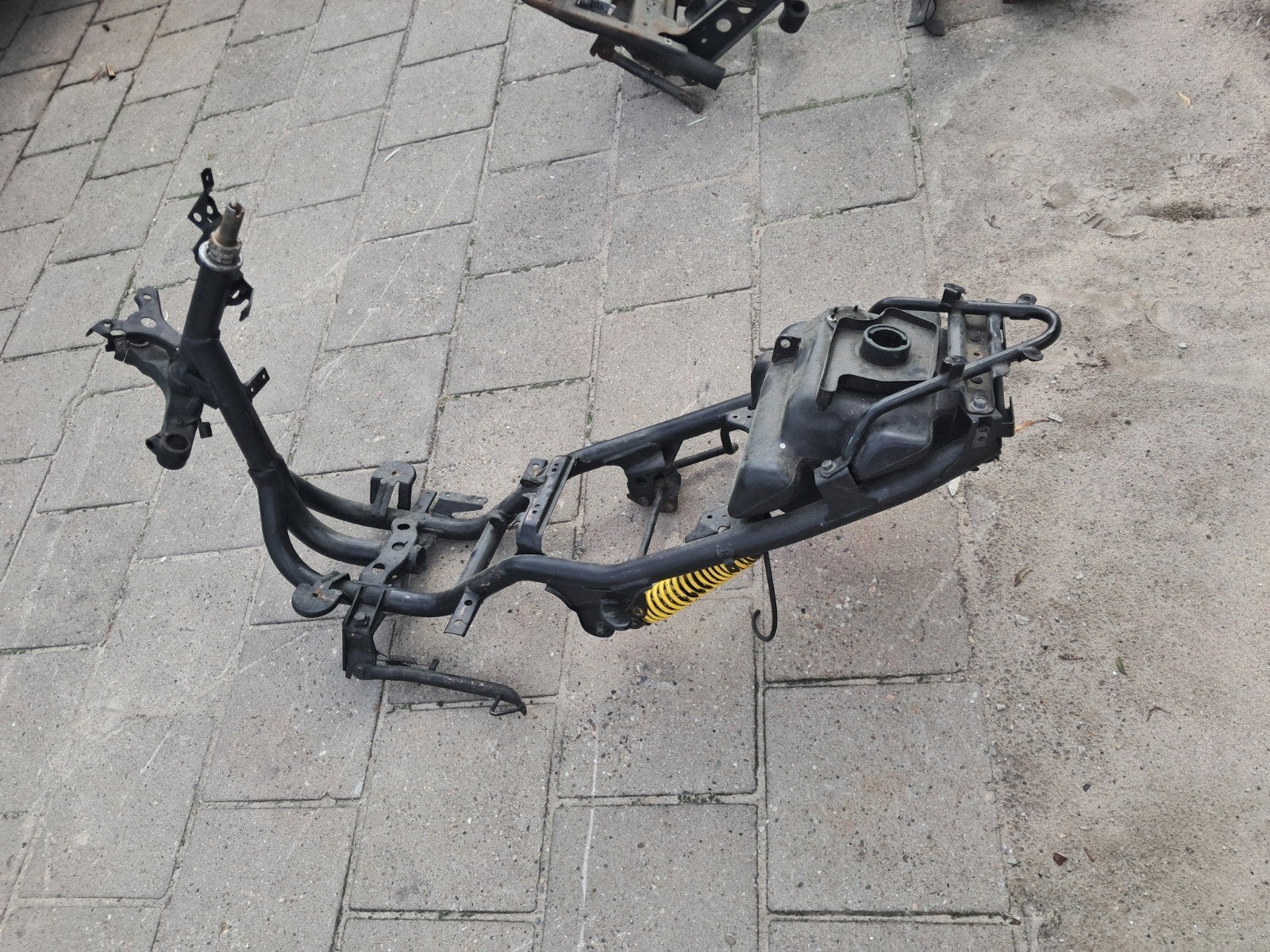 yamaha aerox frame, Fietsen en Brommers, Ophalen, Frame, Yamaha