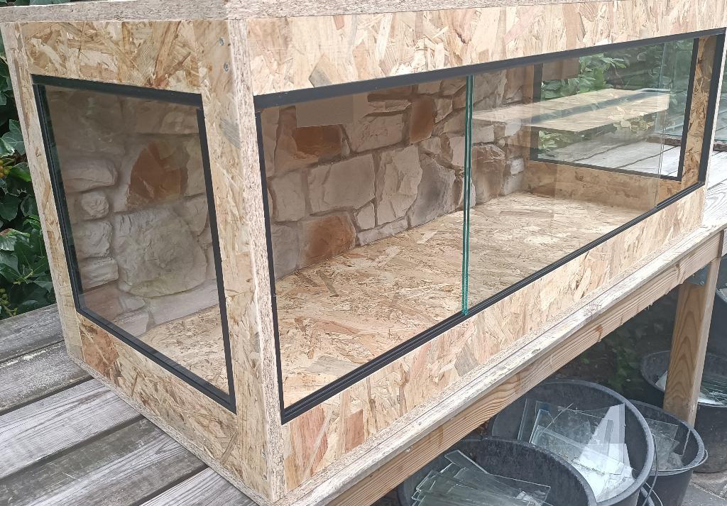 Foto 15 van osb3 terrariums ook maat werk