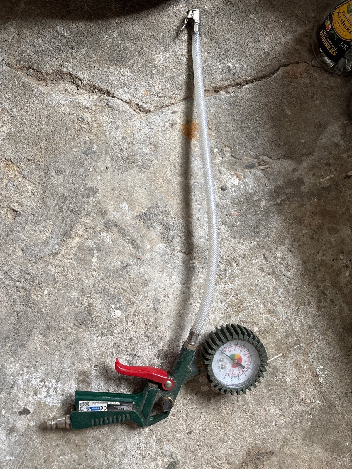 Bandenspanningsmeter met pompfunctie, Ophalen of Verzenden, Gebruikt