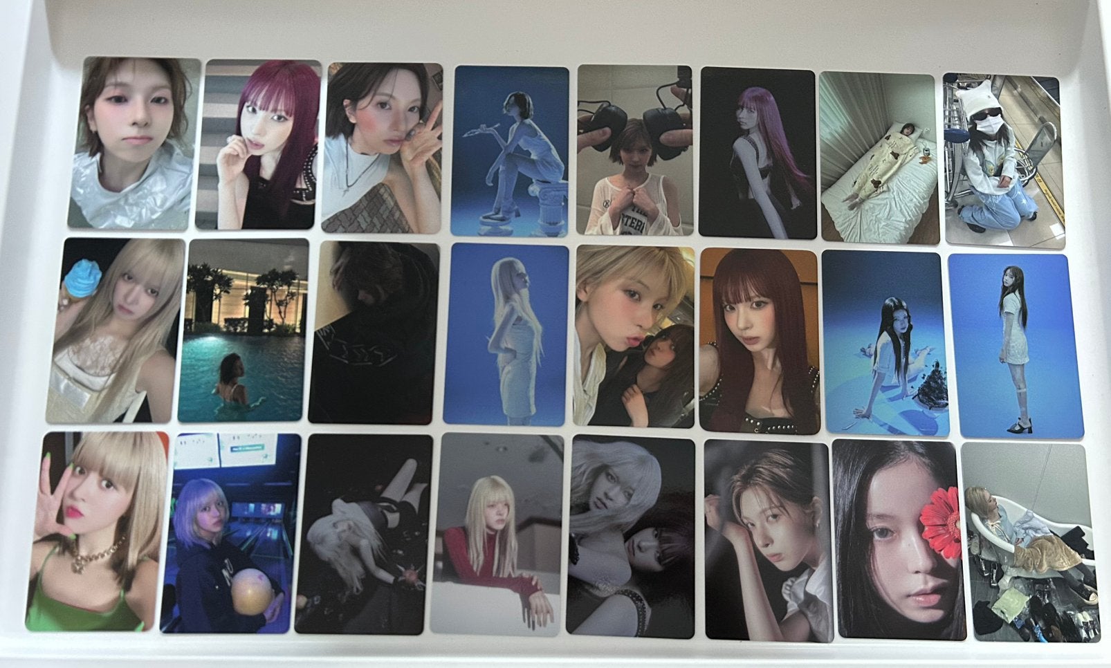 kpop nmixx photocards, Ophalen of Verzenden, Zo goed als nieuw, Foto of Kaart