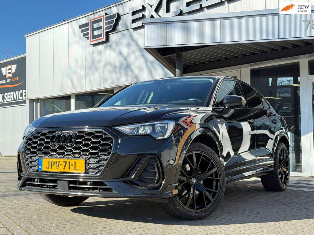 Audi Q3 Sportback 35 TFSI S Line | Black Edition, Zwart, 4 cilinders, 150 pk, 1505 kg