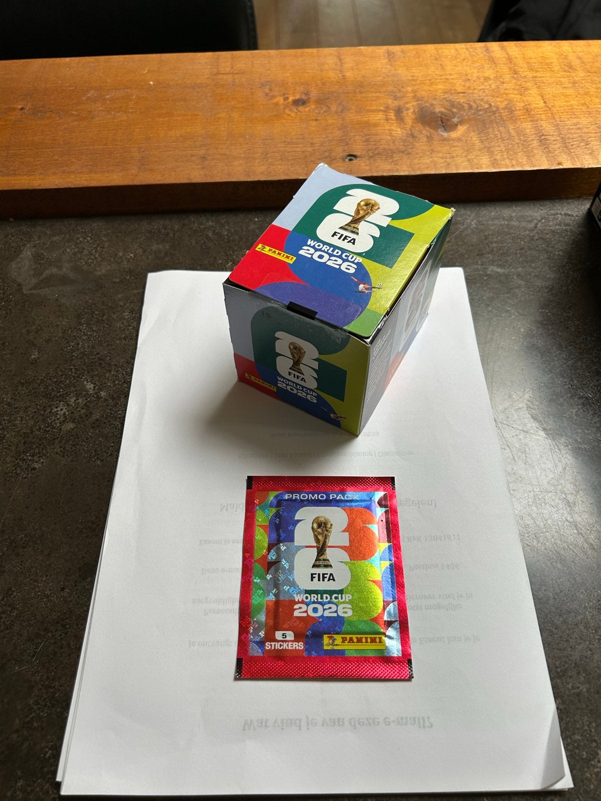 Mega zeldzame Panini WK 2026 USA box met 50 zakjes, Ophalen of Verzenden, Nieuw, Meerdere plaatjes