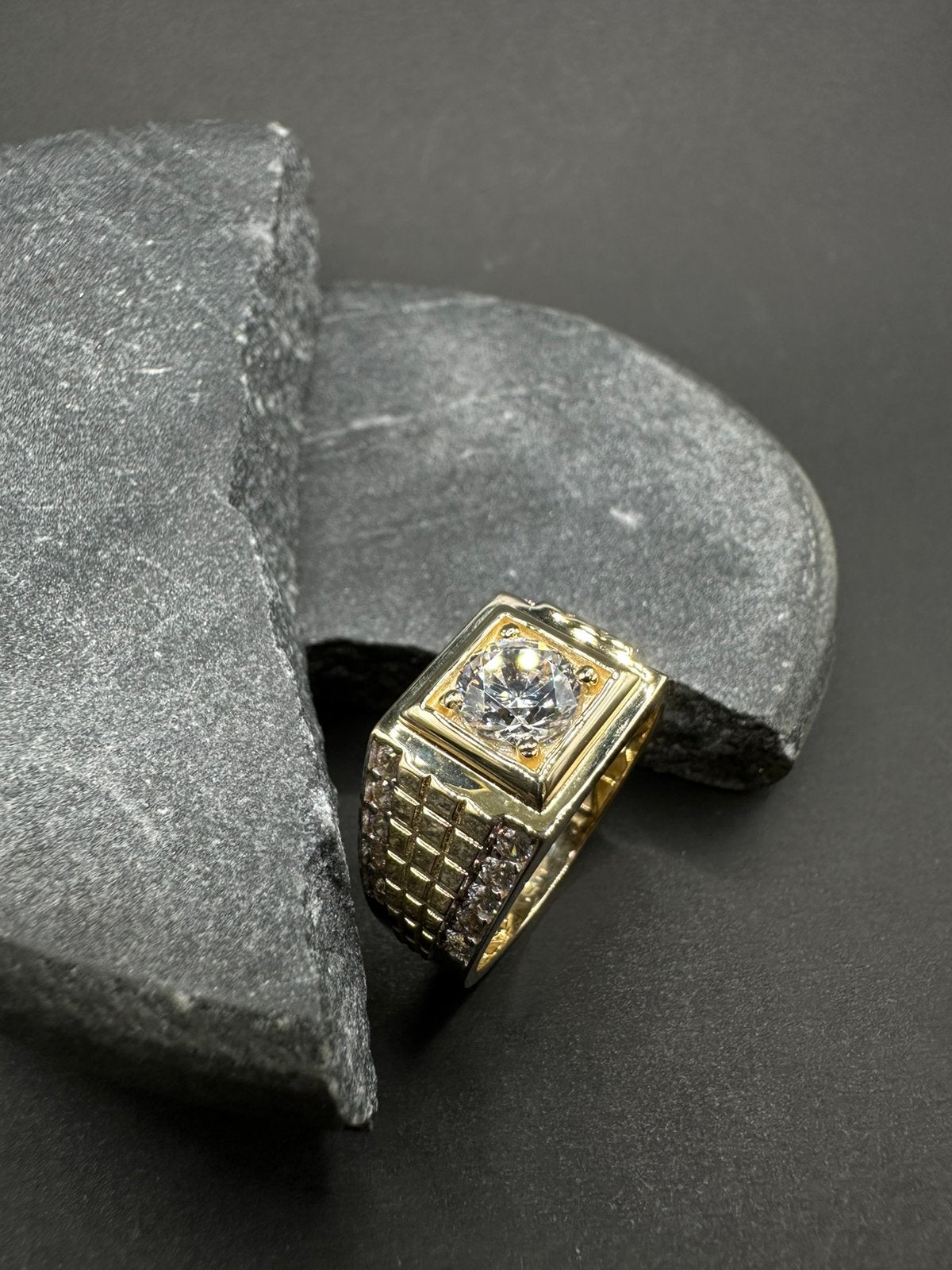 14k zegelring, Sieraden, Tassen en Uiterlijk, 20 of groter, Nieuw, Ophalen of Verzenden, Dame of Heer