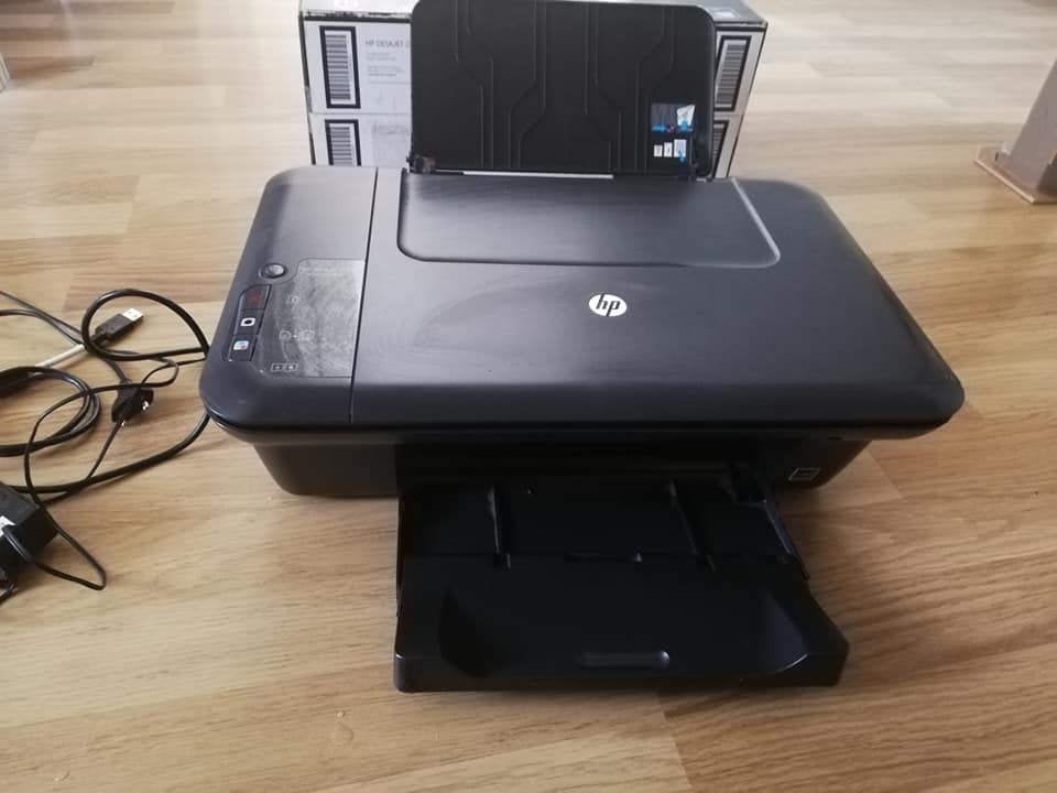 HP Deskjet 2050 All-in-One Printer met nieuwe cartridges, Computers en Software, Gebruikt, Inkjetprinter, All-in-one, Ophalen of Verzenden