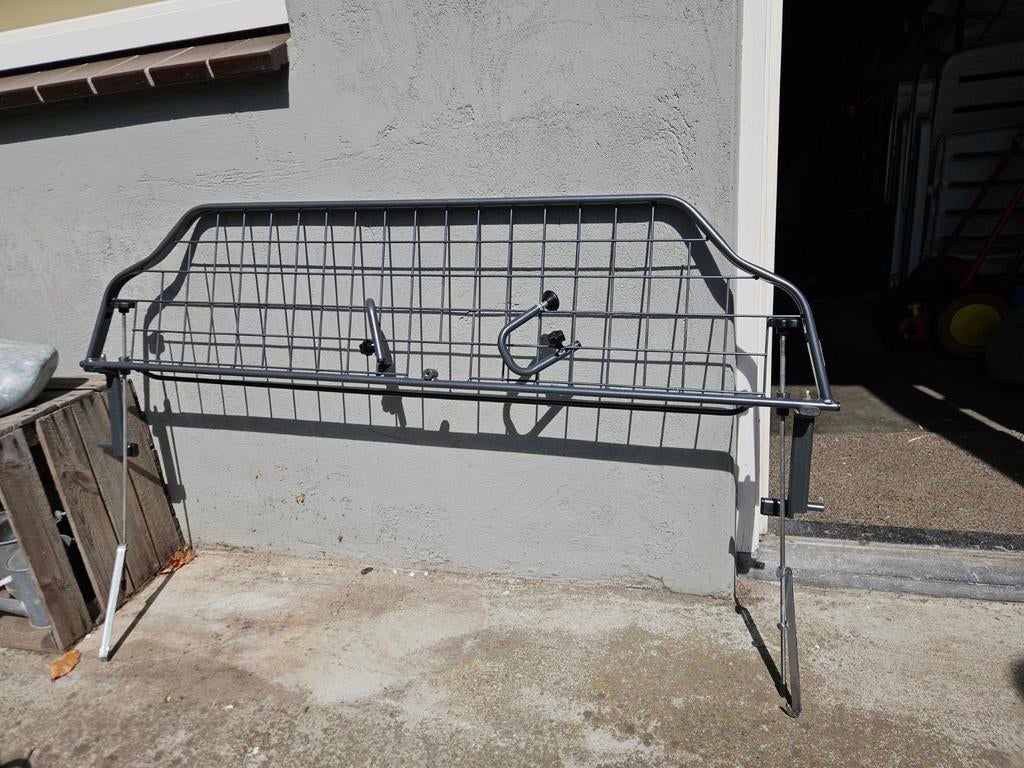 Hondenrek voor Renault Megan 3, Ophalen