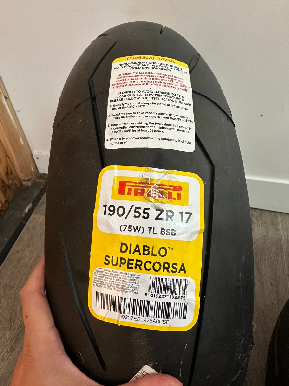Pirelli Diablo Supercorsa - 190/55 ZR17 (achterband), Ophalen, Nieuw