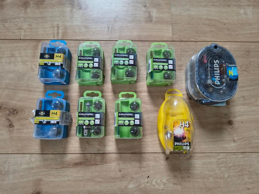 Set auto lampjes, H4 E4 H7. Autolampen sets. Lampen., Ophalen, Onb, Nieuw, Onb