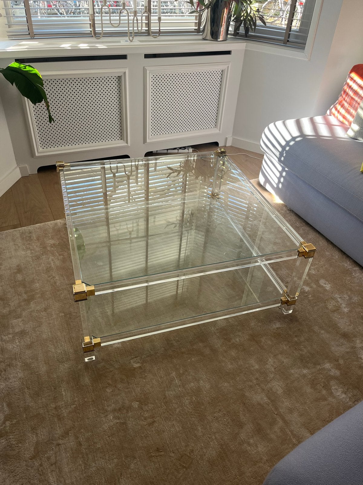 Stijlvolle vierkante salontafel van glas en messing, Ophalen, Gebruikt, 50 tot 100 cm, 100 tot 150 cm