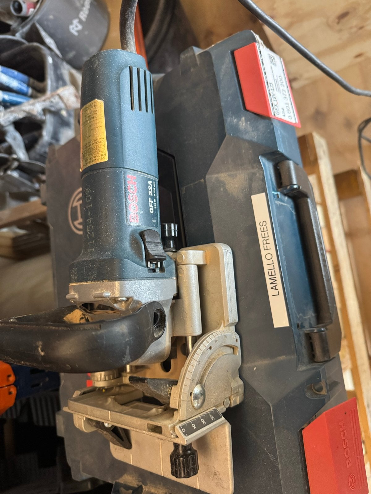 Bosch GFF 22 A Lamellenfrees in koffer, Ophalen, Gebruikt, Elektrisch, Lamellenfrees