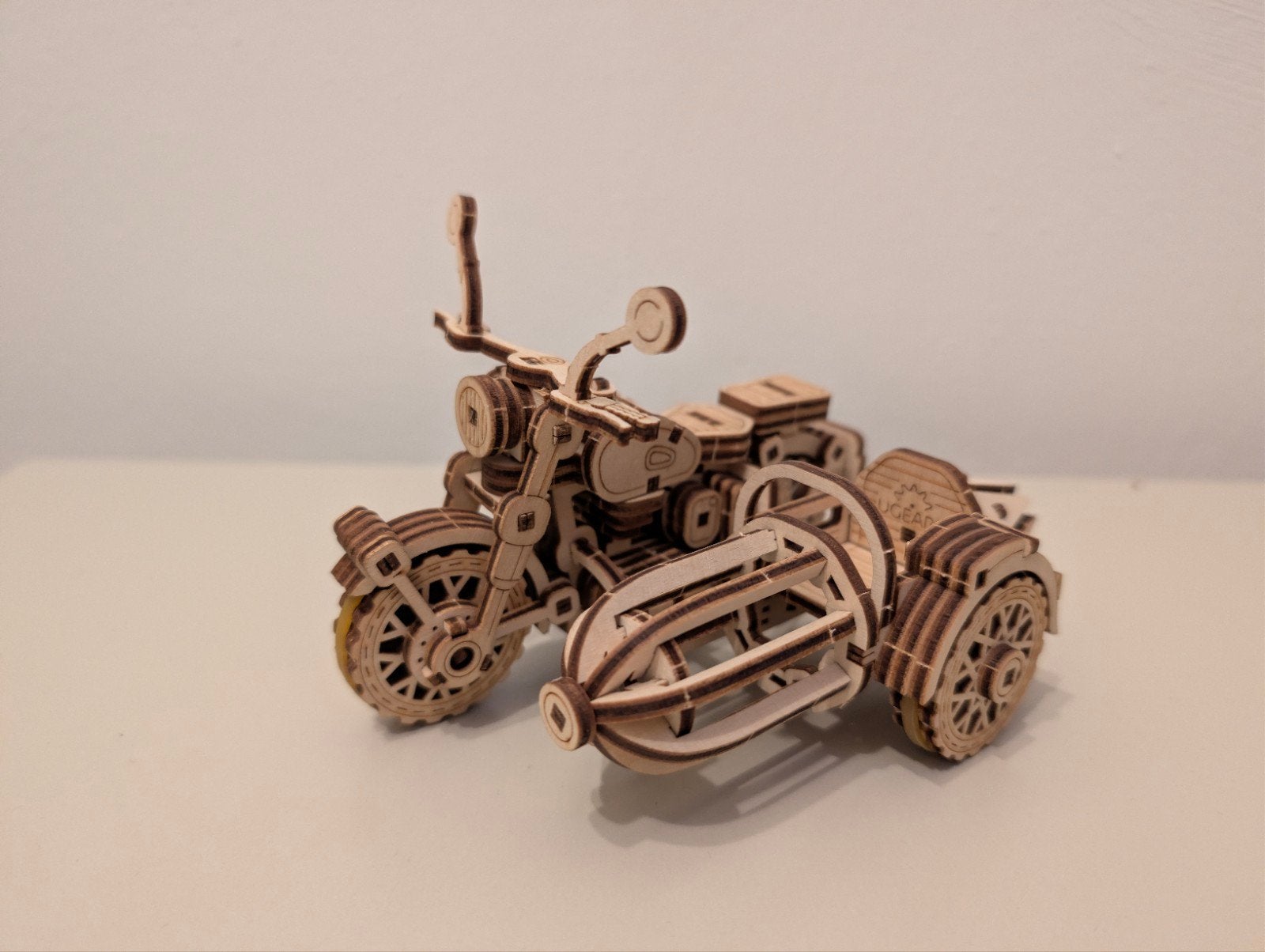 Houten model motorfiets Harry Potter (Hagrid) met zijspan -, Overige merken, 1:32 tot 1:50, Overige typen, Ophalen of Verzenden