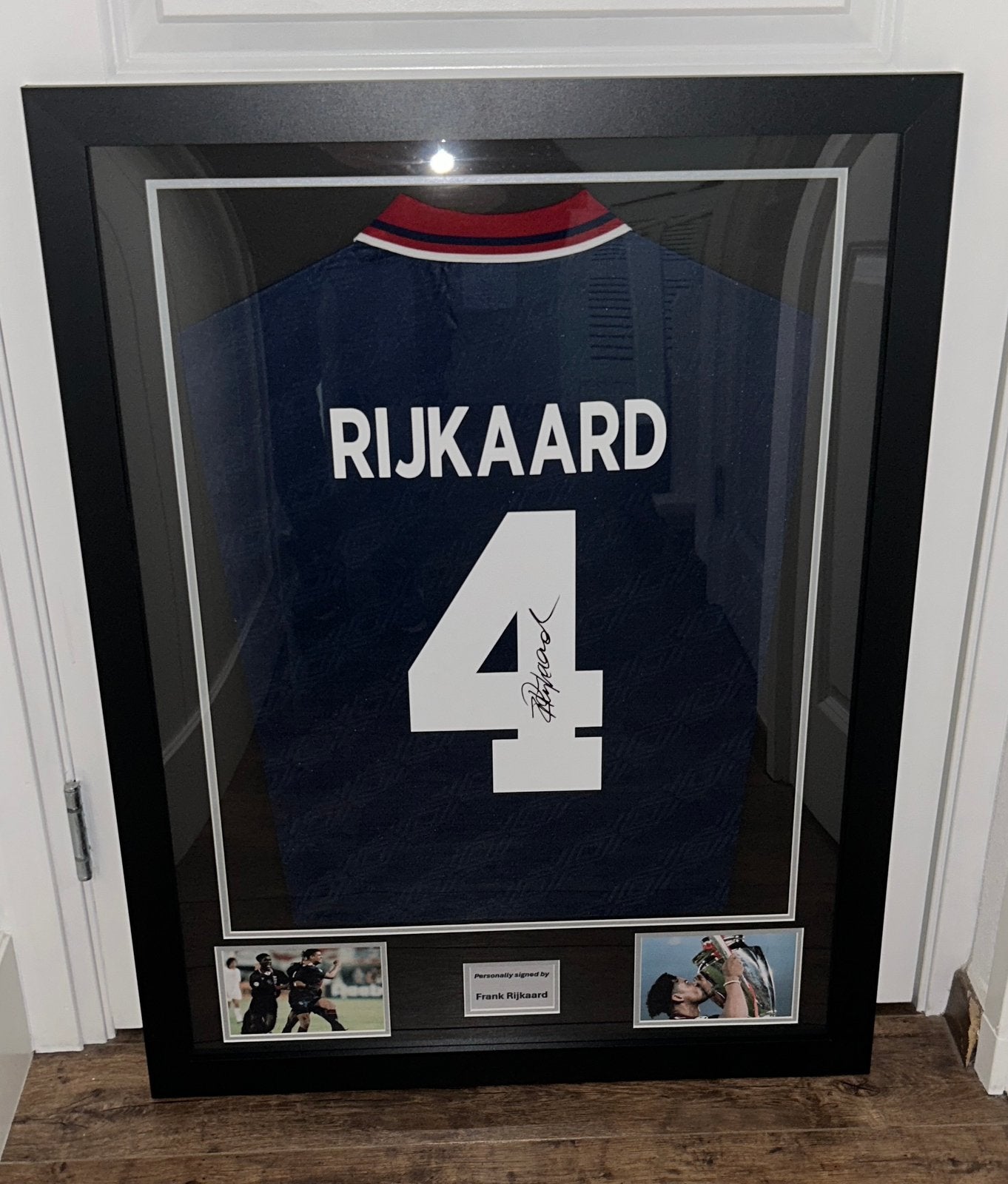 Gesigneerd shirt Rijkaard Ajax, Verzamelen, Ophalen of Verzenden, Zo goed als nieuw, Ajax, Shirt