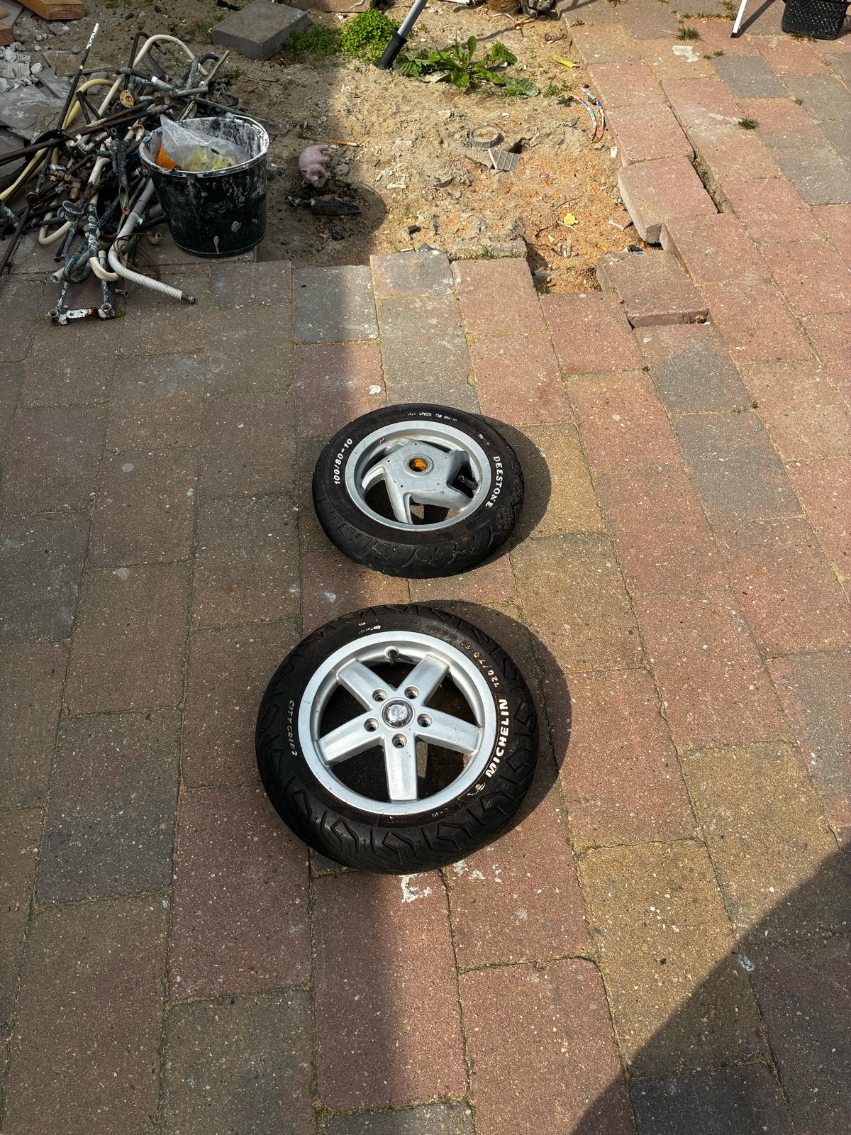 Vespa LX voorvelg en Type 3 achtervelg met banden, Ophalen of Verzenden, Gebruikt, Overige typen, Vespa
