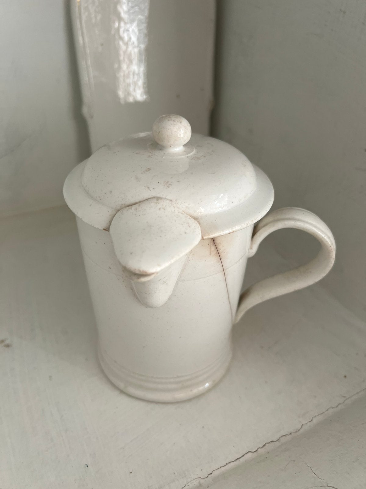 Een licht beboterde stroopkannetje, Ophalen of Verzenden