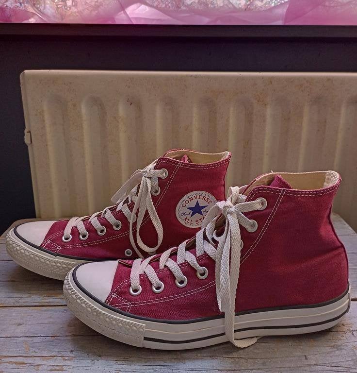 Converse hoge All Star Stars Chuck Taylor bordeaux rood 40, Ophalen of Verzenden, Converse All Stars, Rood, Sneakers of Gympen