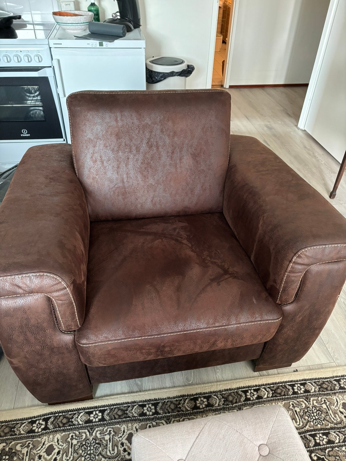2 zits bank en fauteil, gratis af te halen, Ophalen, Gebruikt, 75 tot 100 cm