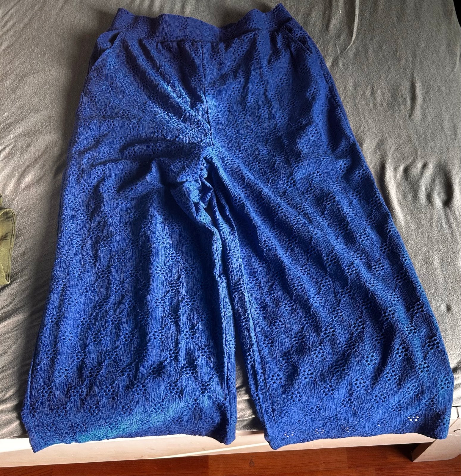 Janina blauwe gehaakte broek maat M, Maat 38/40 (M), Blauw, Nieuw, Ophalen of Verzenden
