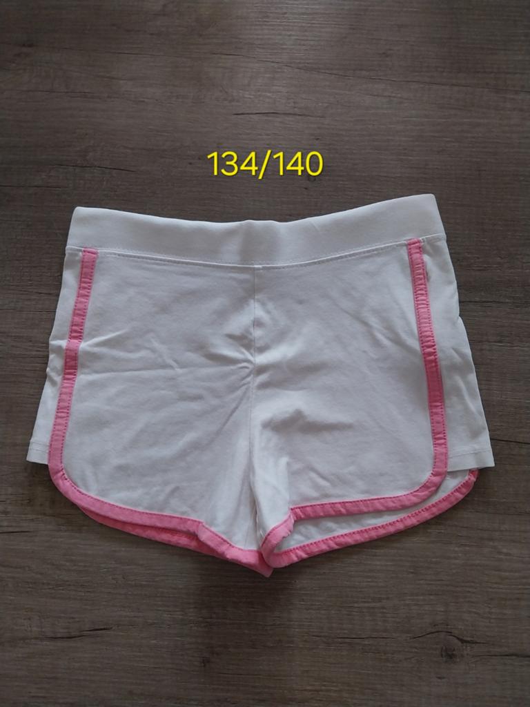 Korte broek / kort sport gym broekje maat 134 140 meisje, Ophalen of Verzenden, Zo goed als nieuw, Meisje, Broek
