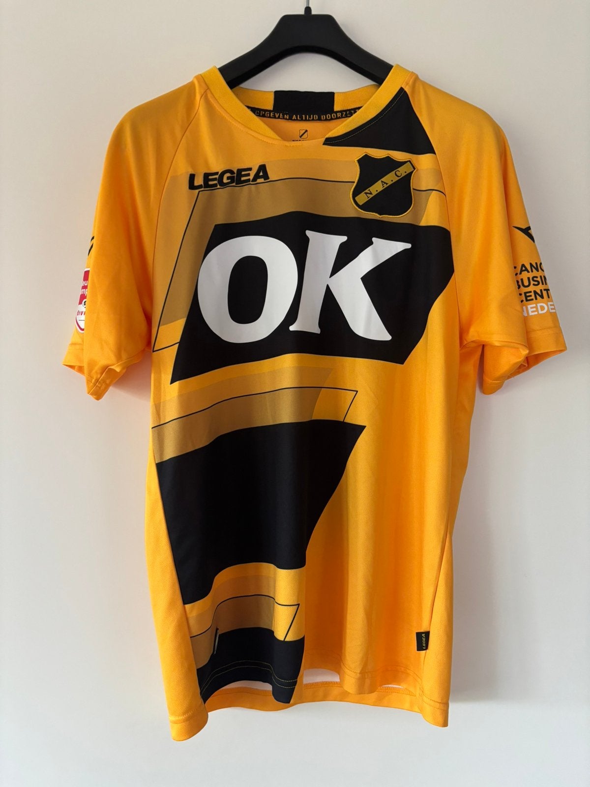 NAC Breda match worn/issued thuis shirt 2021-22 Azzagari, Maat L, Ophalen of Verzenden, Zo goed als nieuw, Shirt