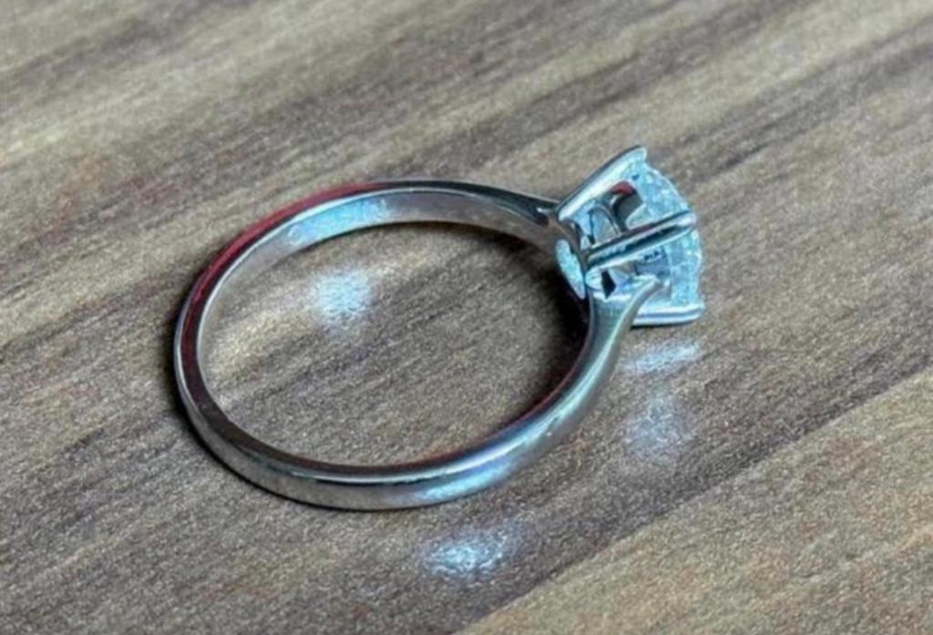 Nieuwe gouden trouwring met VS diamant 1.52ct en certificaat, Sieraden, Tassen en Uiterlijk, Ringen, Wit, Nieuw, Ophalen of Verzenden