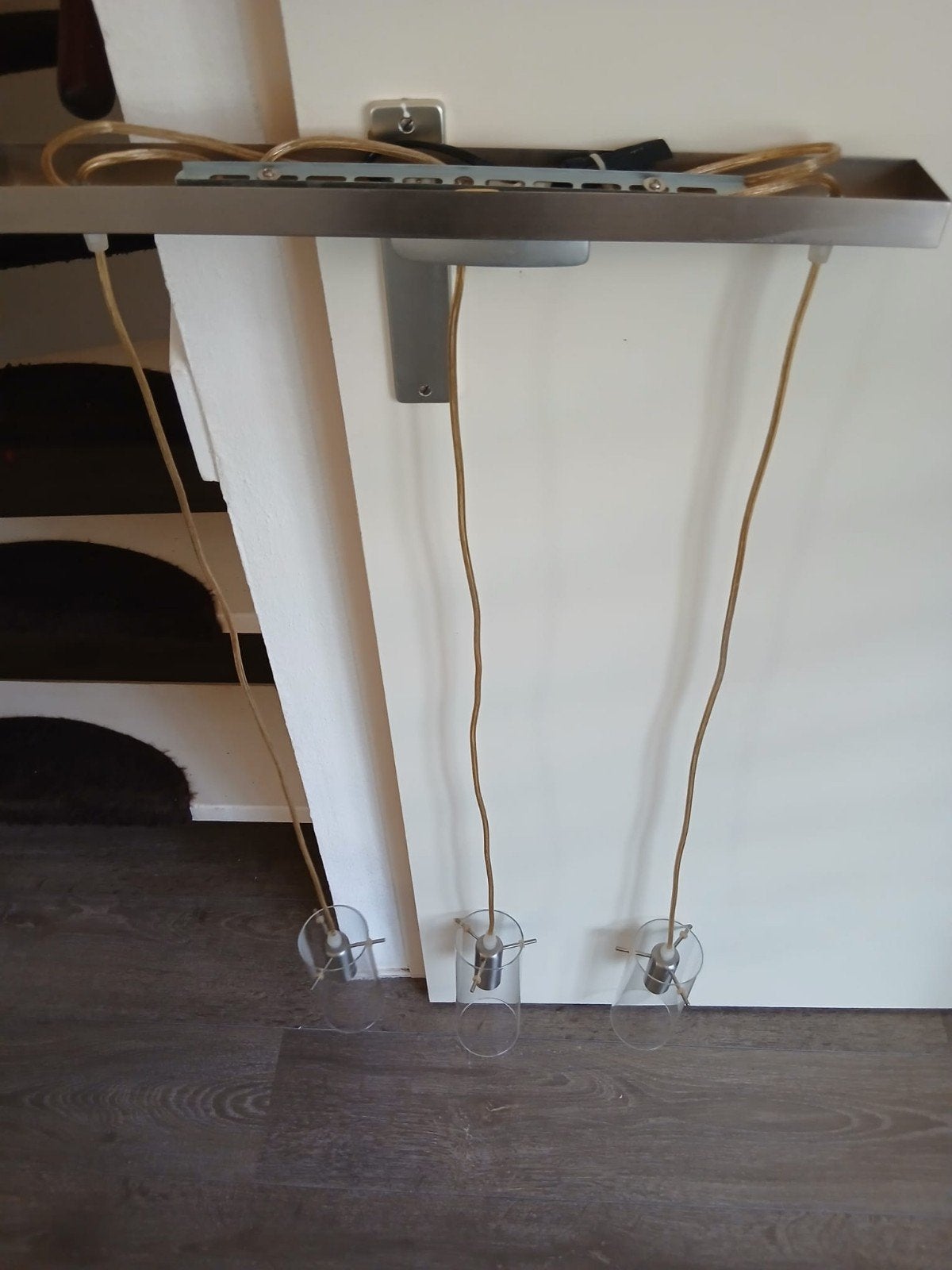 Moderne hanglamp met 3 glazen cilinders, Ophalen, Overige fittingen, Zo goed als nieuw, Glas
