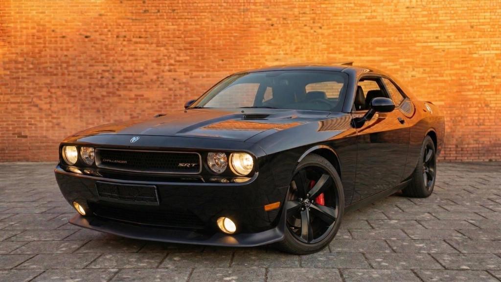 Dodge Challenger SRT8 SRT8 6.1L V8 2010, Auto's, Dodge, Bedrijf, Te koop, Challenger, Benzine, Euro 5, Coupé, Automaat, Geïmporteerd