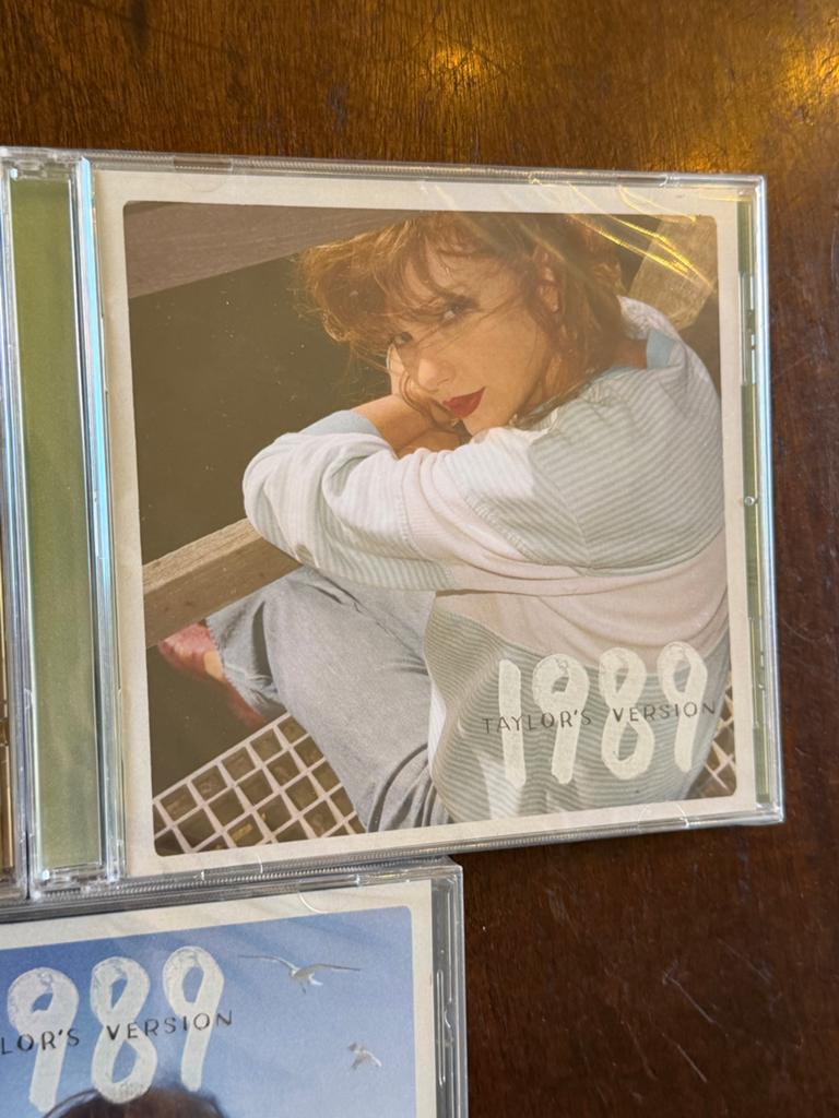 Taylor Swift 1989 (Taylor's Version) EU CD's met fotokaarten, Ophalen of Verzenden, Zo goed als nieuw