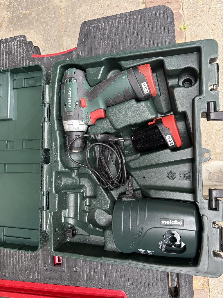 Schroefmachine Metabo Powermaxx BS met 2 accu's, Ophalen, Gebruikt, Minder dan 400 watt, Boor- en Schroefmachine